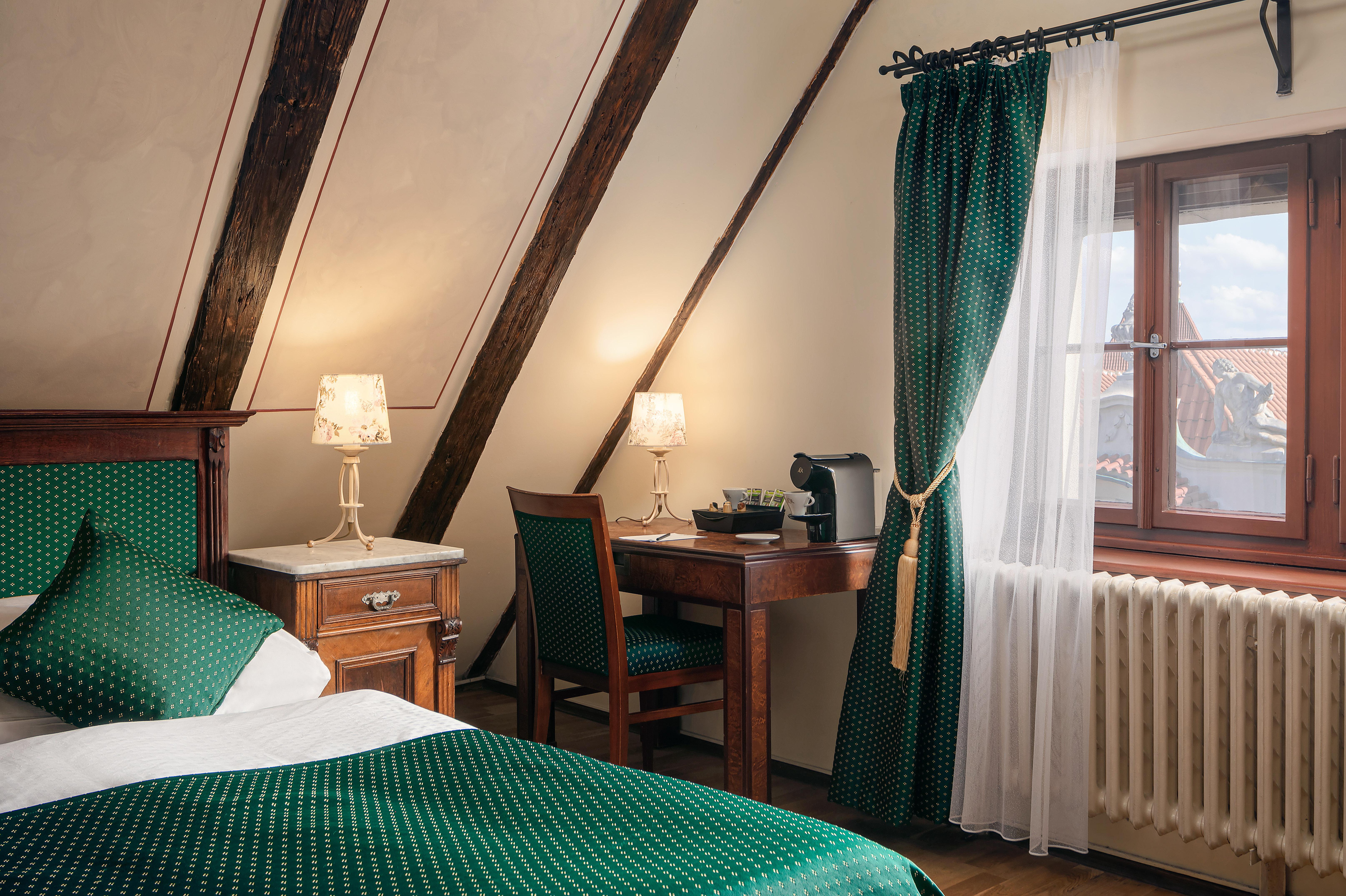 Charles 4* Praha